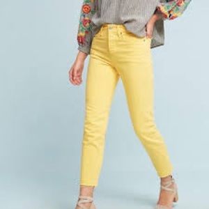 NWT Levi Wedgie Fit Yellow